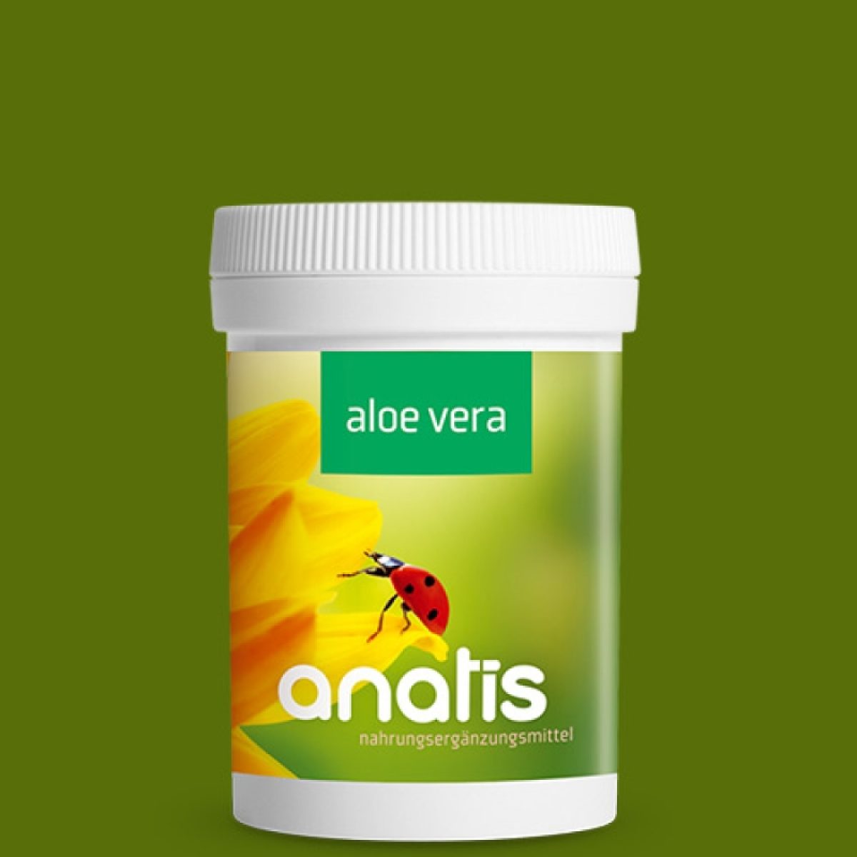 Weiße Dose mit grünem Etikett und der Aufschrift ‚aloe vera‘ sowie einem Marienkäfer‑Motiv – Nahrungsergänzungsmittel der Marke anatis vor grünem Hintergrund.