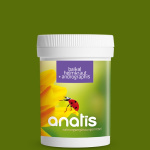 Weiße Zuckerrohr‑Dose mit grünem Etikett und dem Produktnamen ‚baikal helmkraut + andrographis‘ der Marke anatis; auf dem Etikett ist eine gelbe Blüte mit einem Marienkäfer abgebildet.