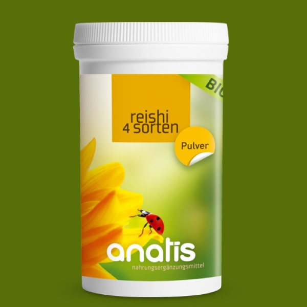 Dose mit Anatis Reishi 4-Sorten Bio-Pulver, weißer Zuckerrohrbehälter mit grün-gelbem Etikett, dem Schriftzug ‚reishi 4 sorten Pulver‘ und einer gelben Blüte mit Marienkäfer im Vordergrund